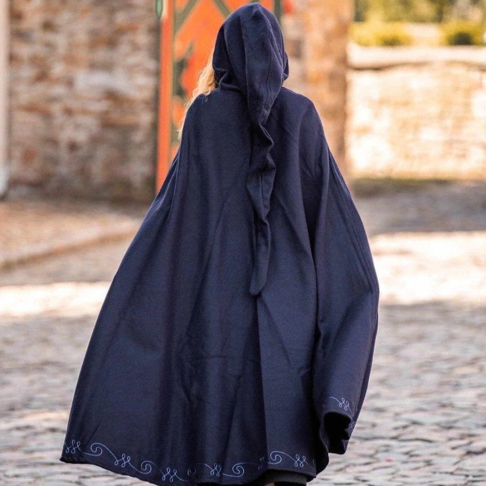Hooded Pirate Cloak | Embroidered Cape with Wolf Head Clasp - Image 5